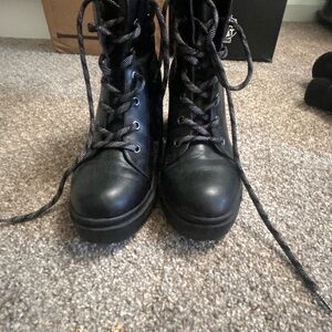 Black Lace-Up Women's Boots
